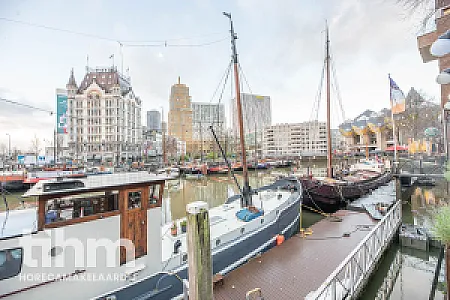 Horecazaak te koop aan de Oudehaven Rotterdam afbeelding 2