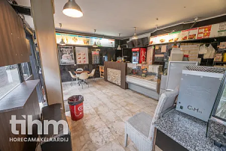 Afhaal bezorg zaak ter overname op de Beukelsdijk