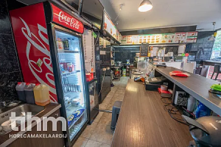 Afhaal bezorg zaak ter overname op de Beukelsdijk