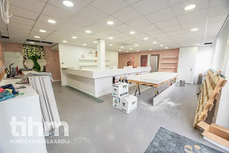 Casco horecaruimte 111 Zuidplein Rotterdam afbeelding