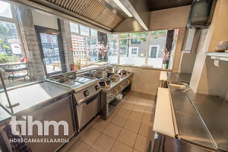 Instapklare horecazaak met terras in Rotterdam West