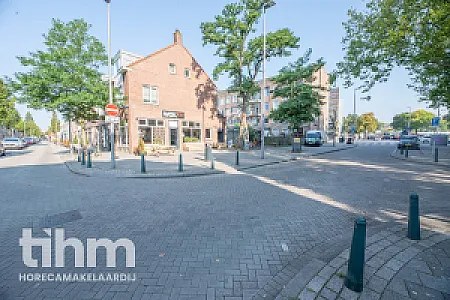 Instapklare horecazaak met terras in Rotterdam West
