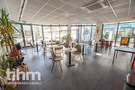 Surinaamse warung te koop winkelcentrum Picassopassage