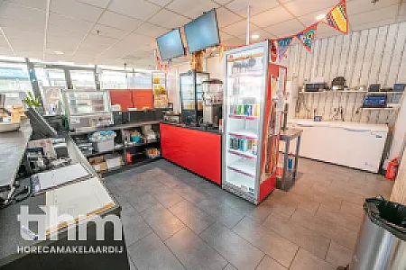 Surinaamse warung te koop winkelcentrum Picassopassage