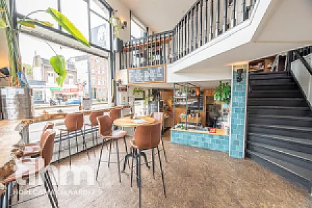 Sfeervol biercafé te koop met ruim terras Rotterdam West
