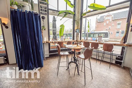 Sfeervol biercafé te koop met ruim terras Rotterdam West