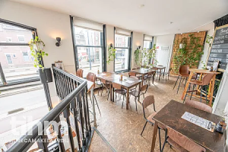Sfeervol biercafé te koop met ruim terras Rotterdam West