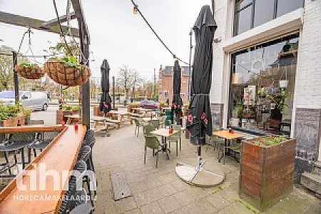 Sfeervol biercafé te koop met ruim terras Rotterdam West