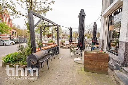 Sfeervol biercafé te koop met ruim terras Rotterdam West