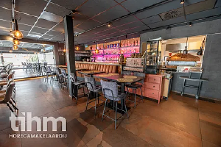 Restaurant met groot terras ter overname in Barendrecht