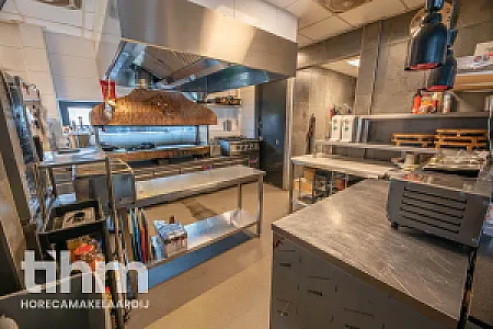 Restaurant met groot terras ter overname in Barendrecht