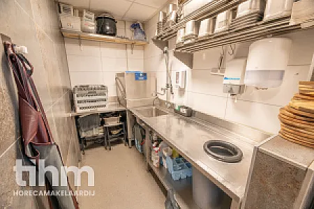Restaurant met groot terras ter overname in Barendrecht