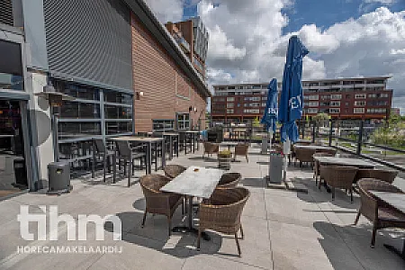 Restaurant met groot terras ter overname in Barendrecht
