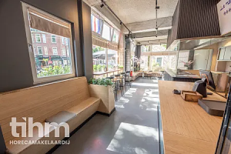 Instapklare horecazaak met terras in Rotterdam West