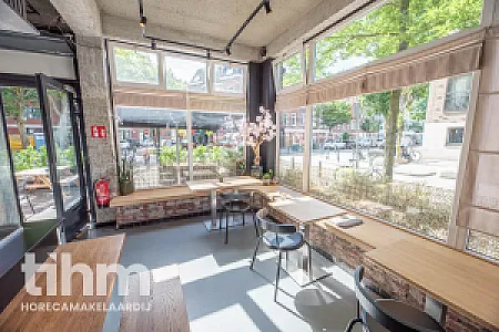 Instapklare horecazaak met terras in Rotterdam West